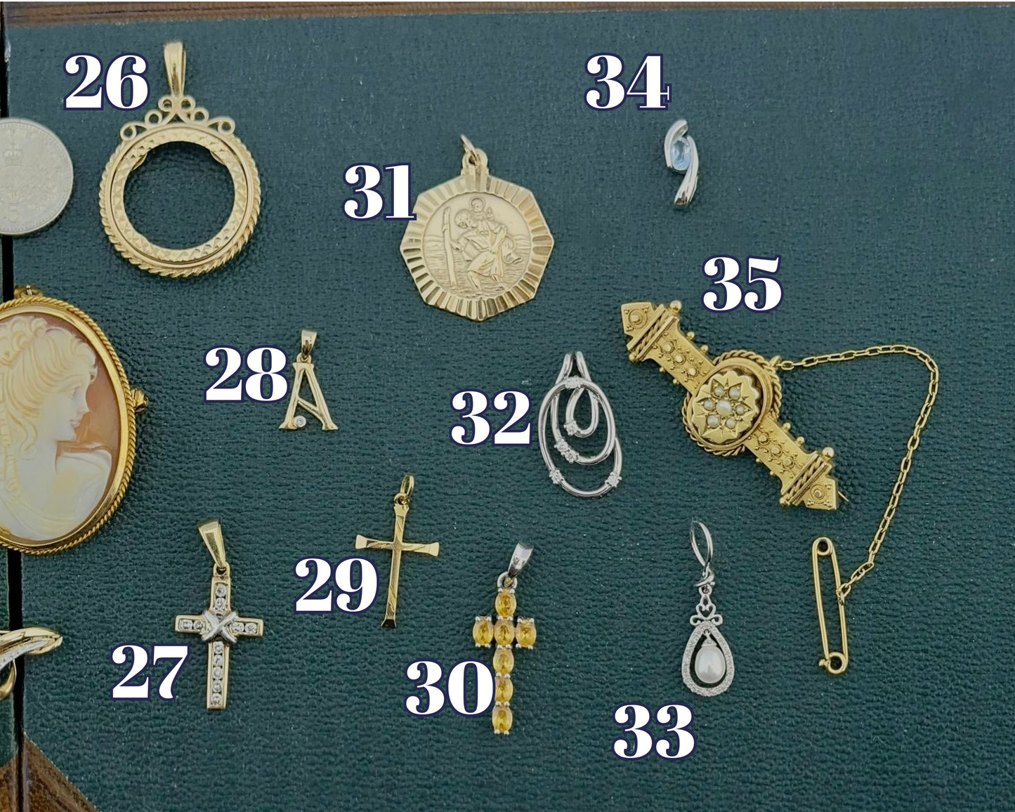 Gold Pendants, Pins & Charms