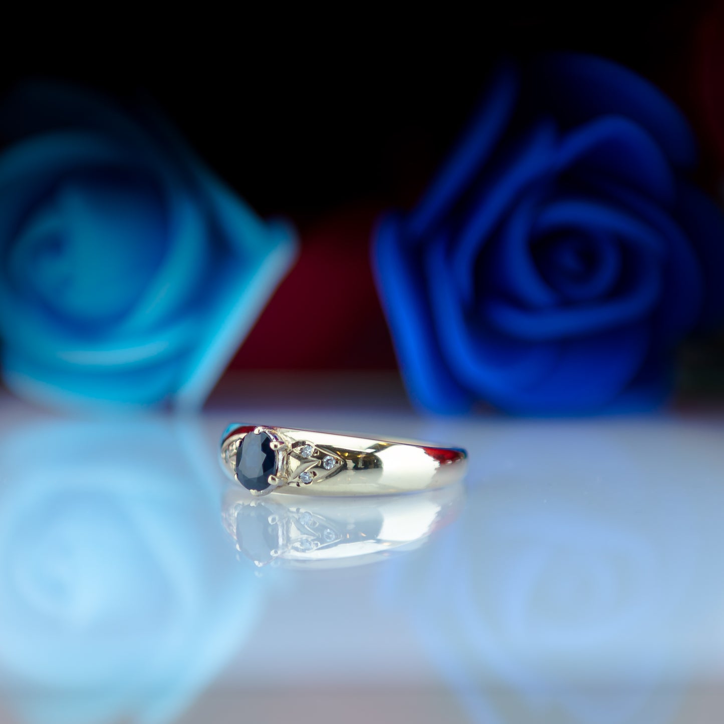 9ct Sapphire Solitaire Diamond Ring