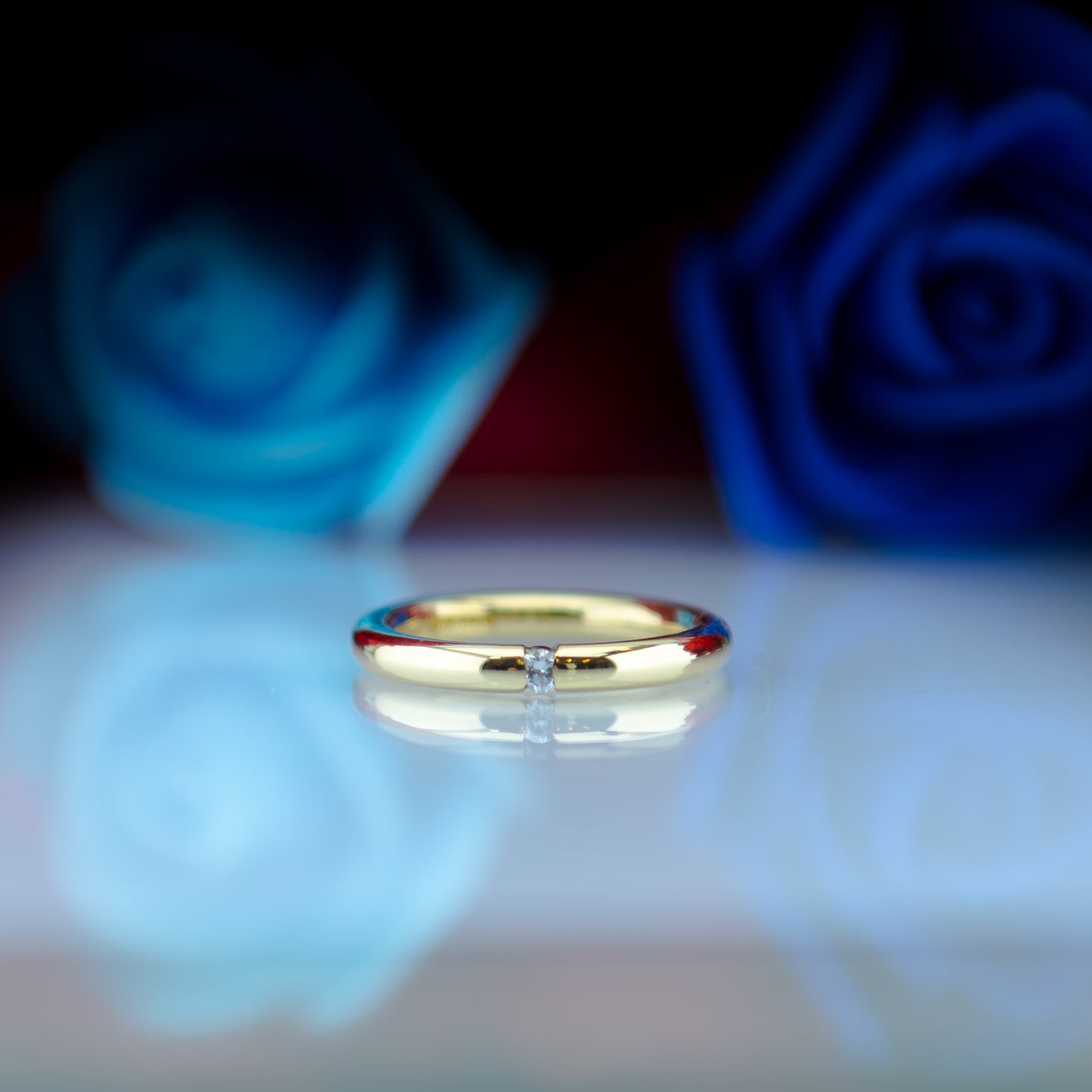 Tiffany & Co. 18ct gold Diamond Solitaire Wedding Band Ring