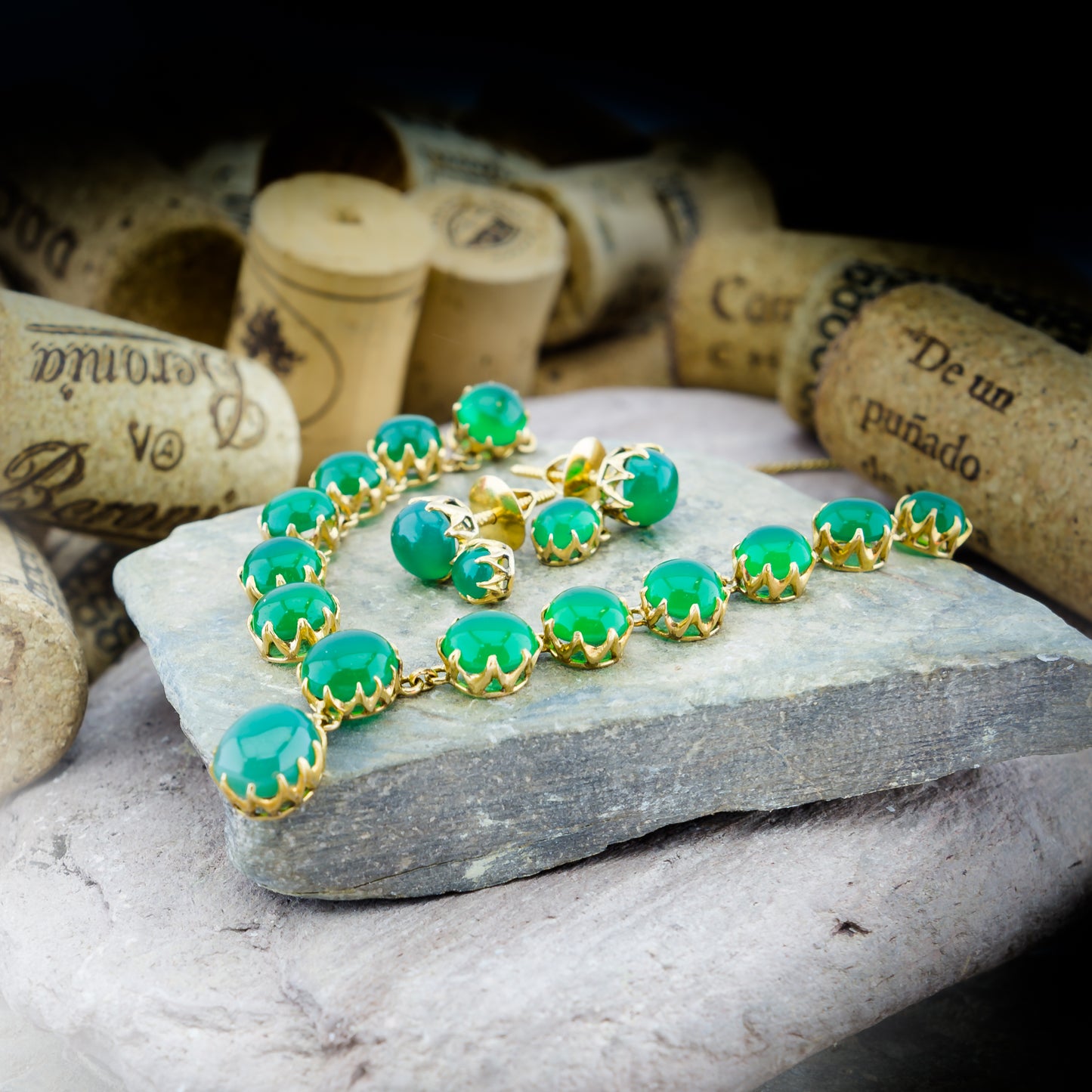 22ct Natural Green Agate Gem Set Necklace And Earring Set