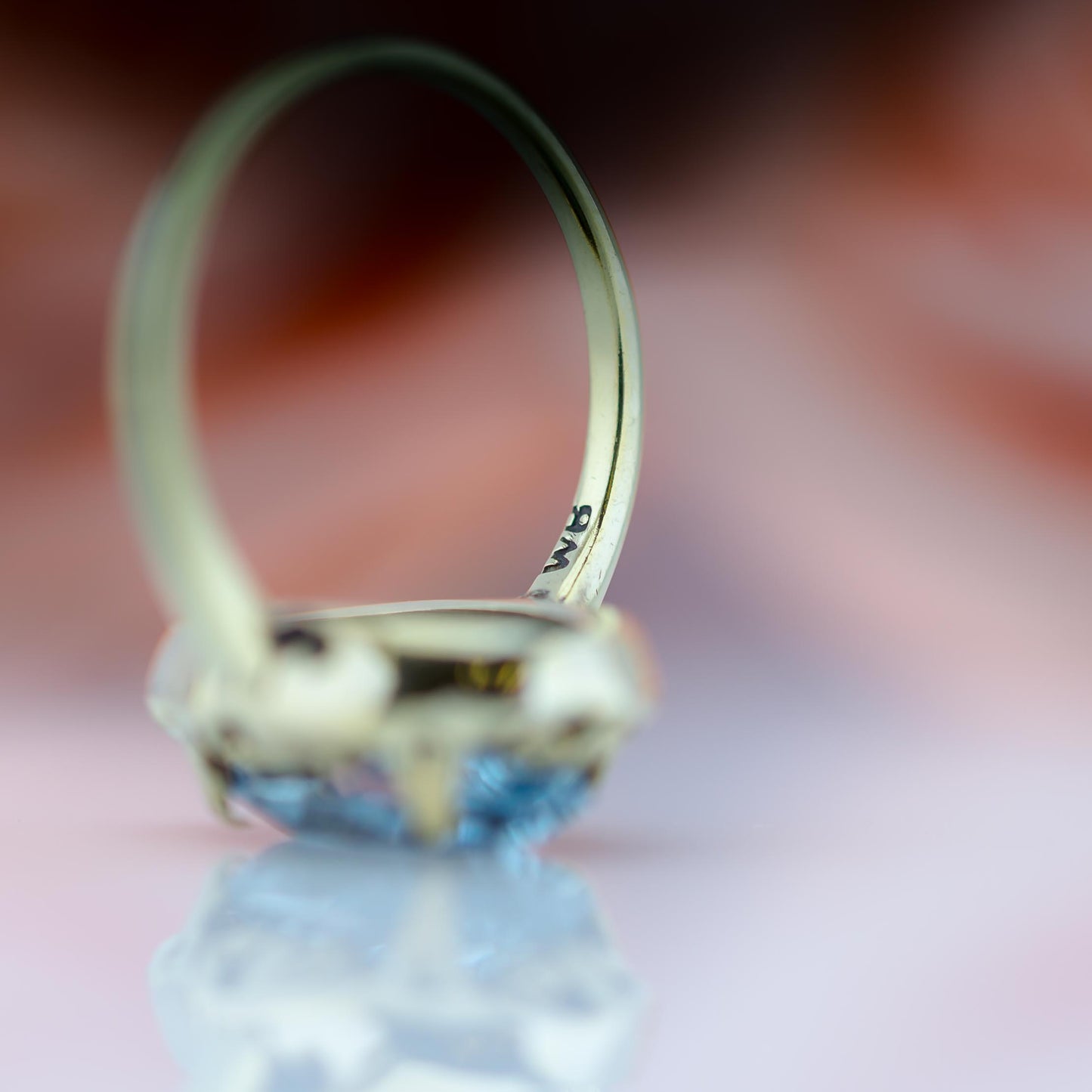 14ct Yellow Gold & Blue Spinel Gemstone 3ct