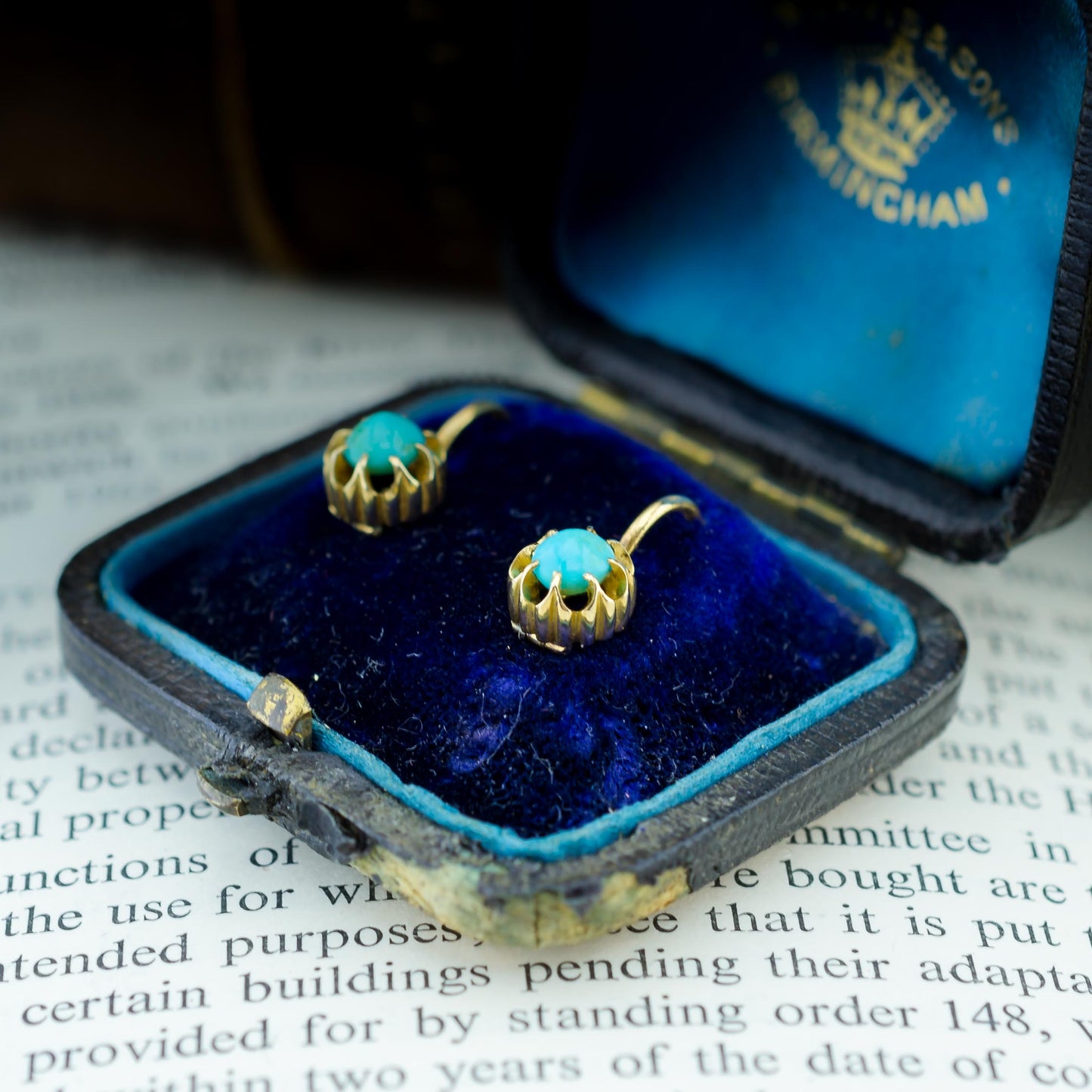 18ct Yellow Gold & Turquoise Vintage Earrings