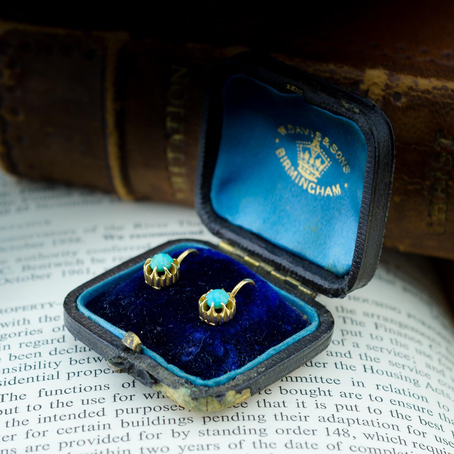 18ct Yellow Gold & Turquoise Vintage Earrings