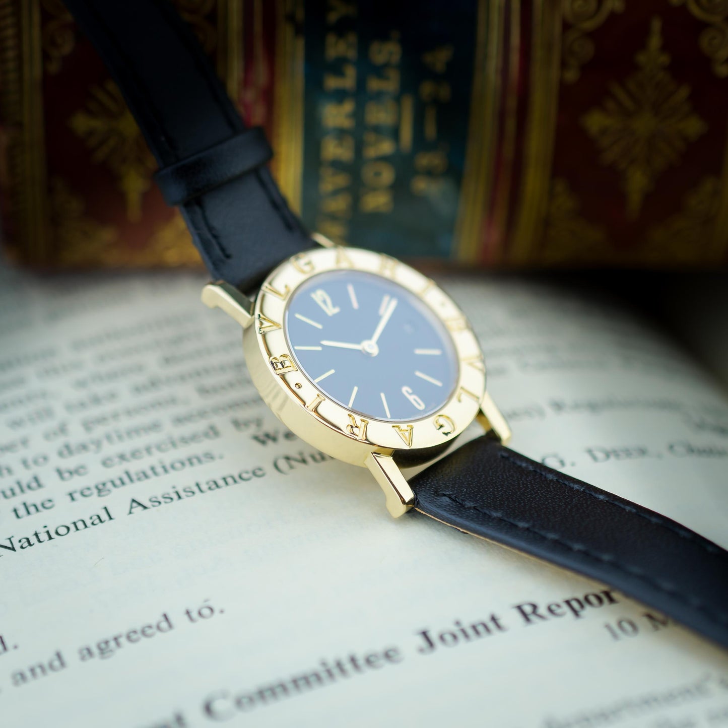 18ct Yellow Gold Bvlgari Quartz Watch Black Dial 26mm