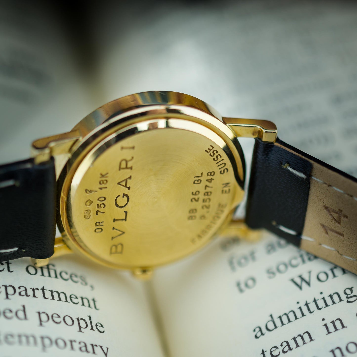 18ct Yellow Gold Bvlgari Quartz Watch Black Dial 26mm