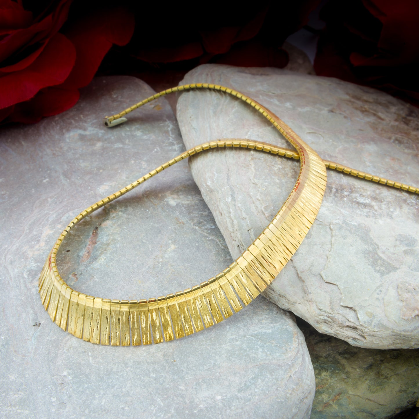 18ct Gold Cleopatra Necklace