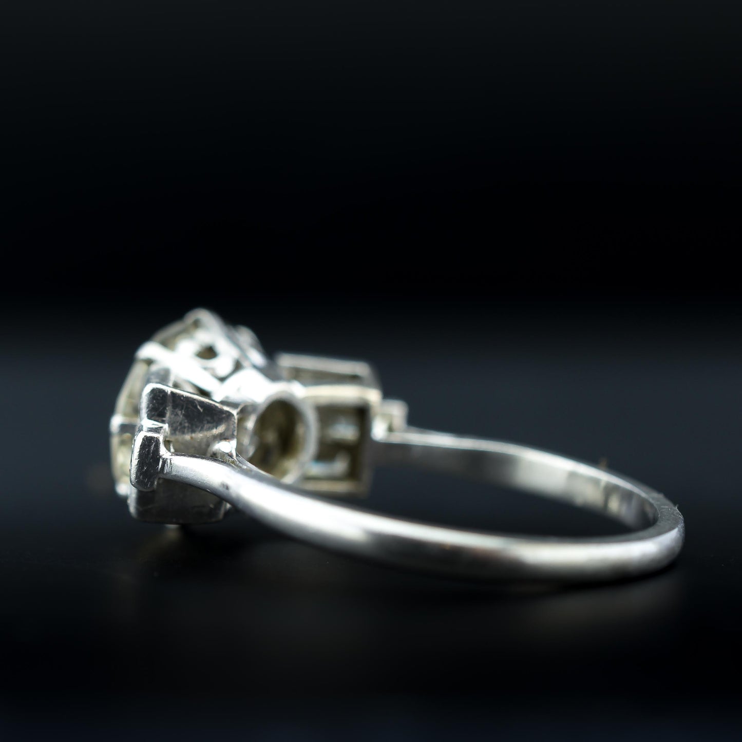 Diamond Solitaire Ring Single 3.75ct - VS2 - 4.10 TCW - Colour K - Certificate