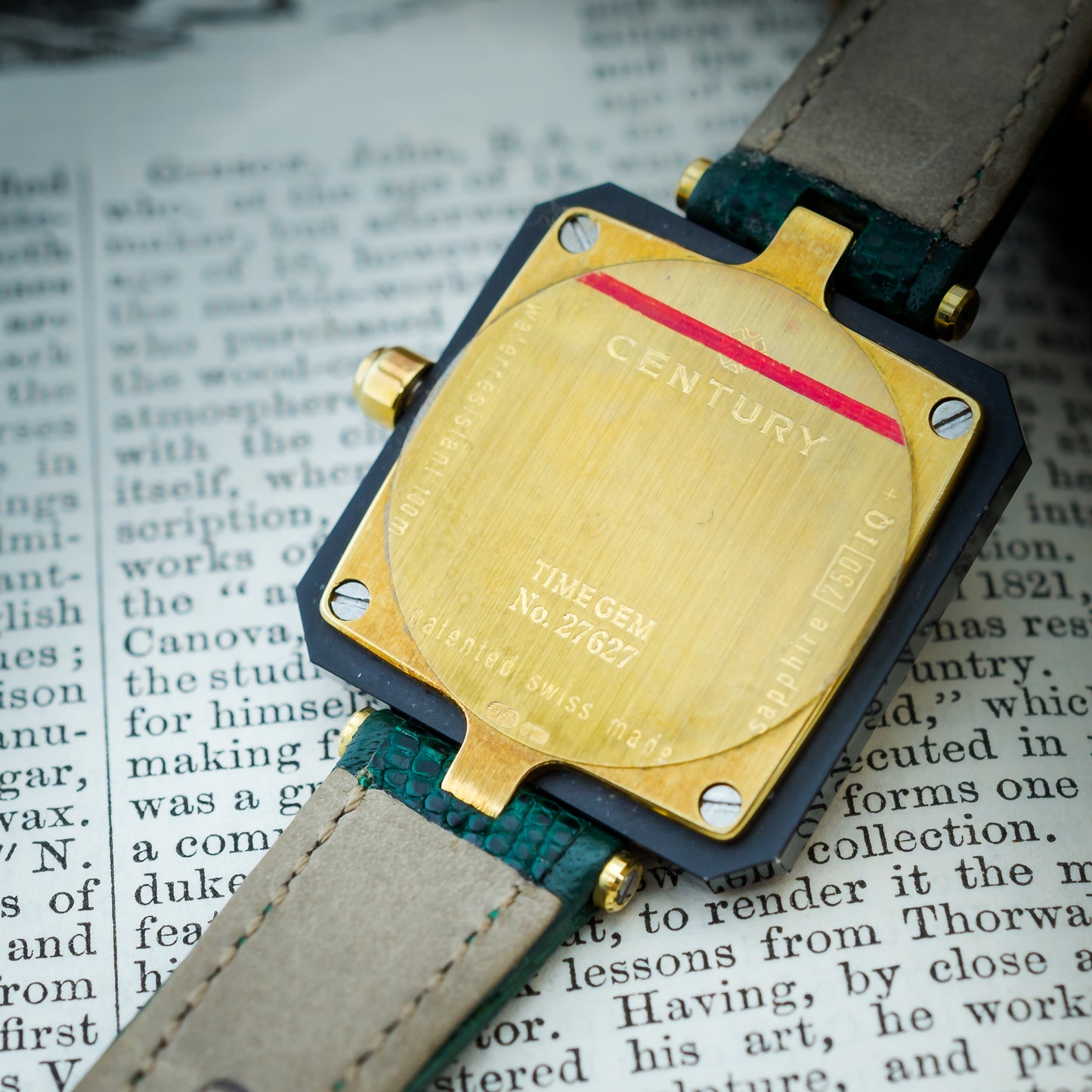 Century 18ct Yellow Gold & Sapphire Watch