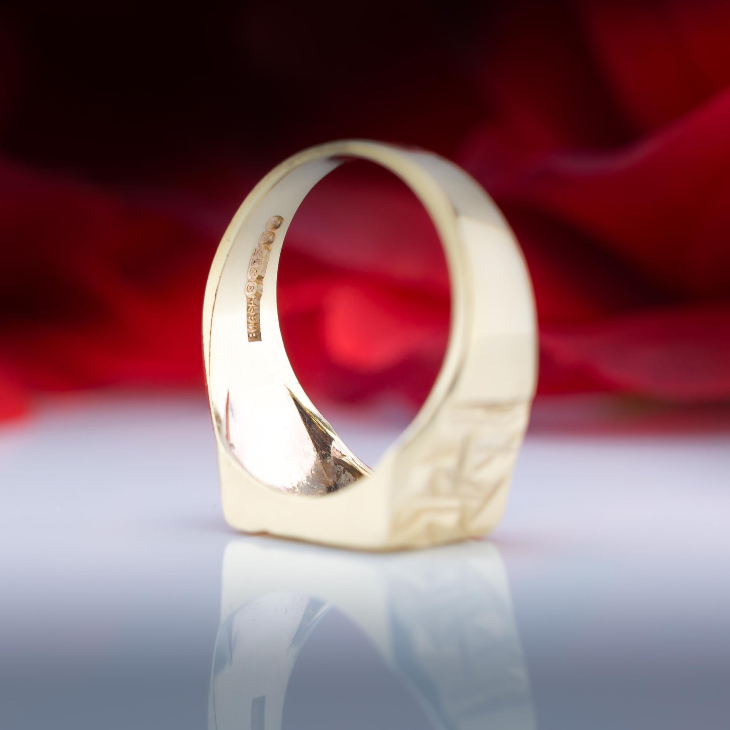9ct Gold Rectangle Signet Ring