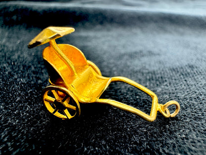 Gold Pendants, Pins & Charms