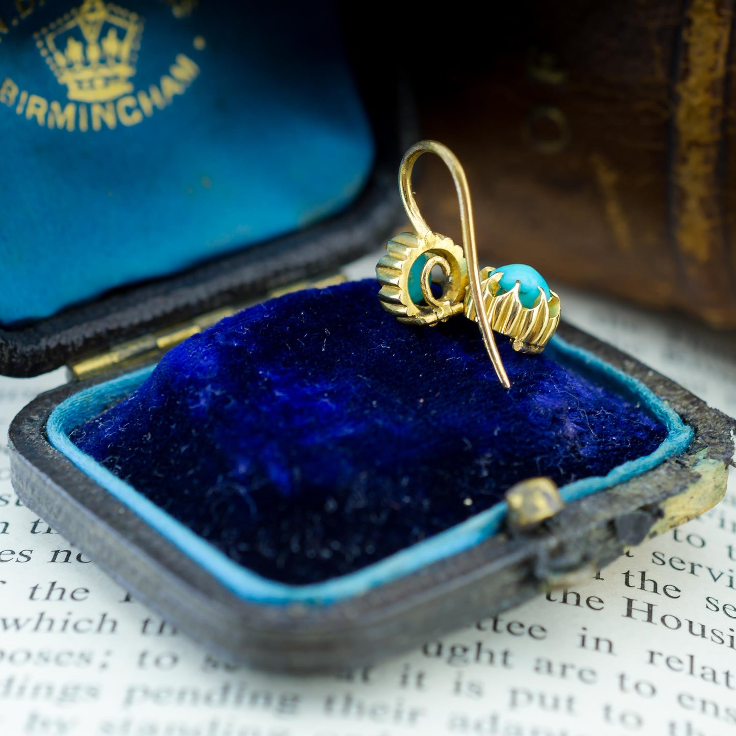 18ct Yellow Gold & Turquoise Vintage Earrings