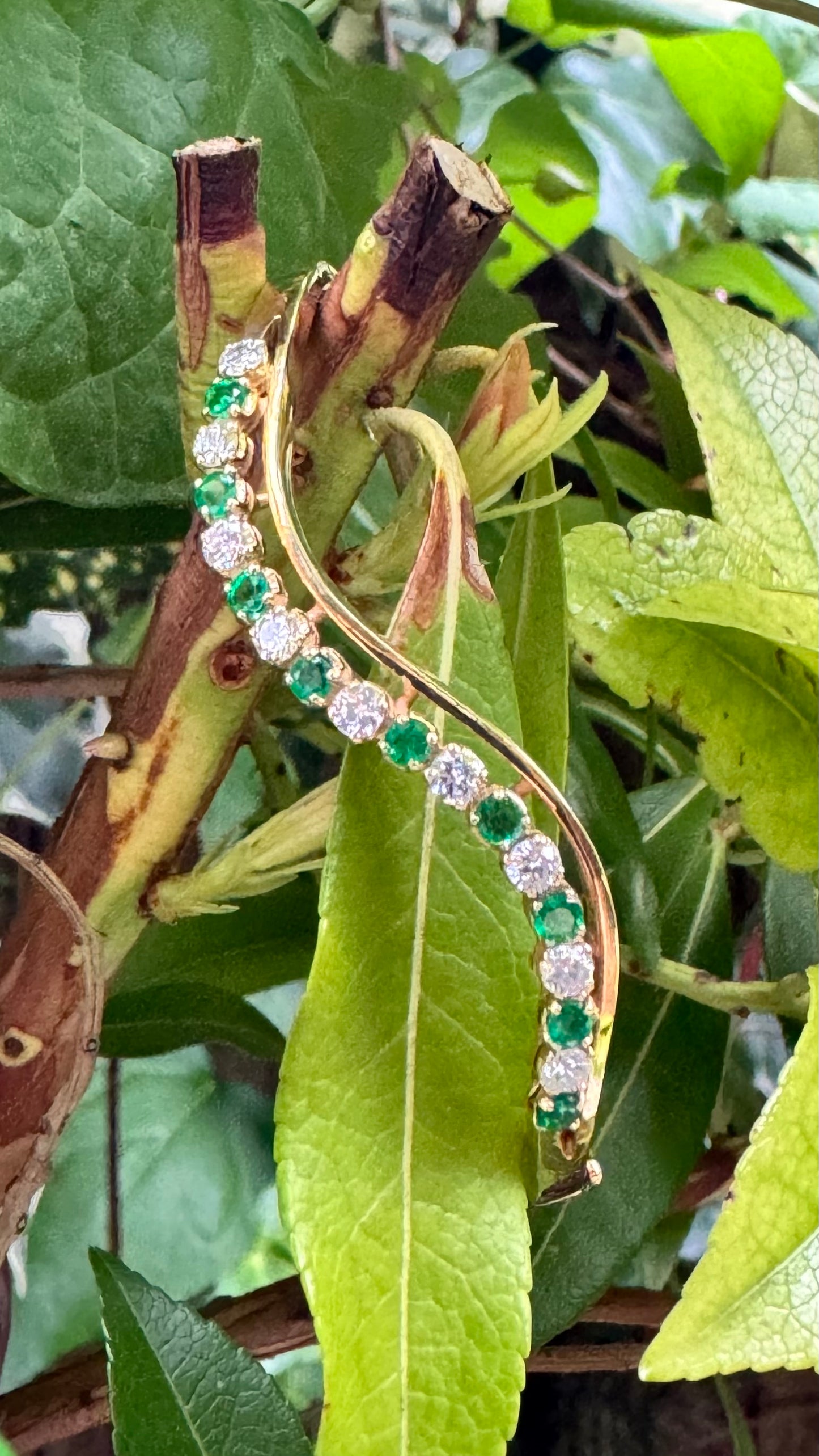 9ct Diamond & Emerald Bangle