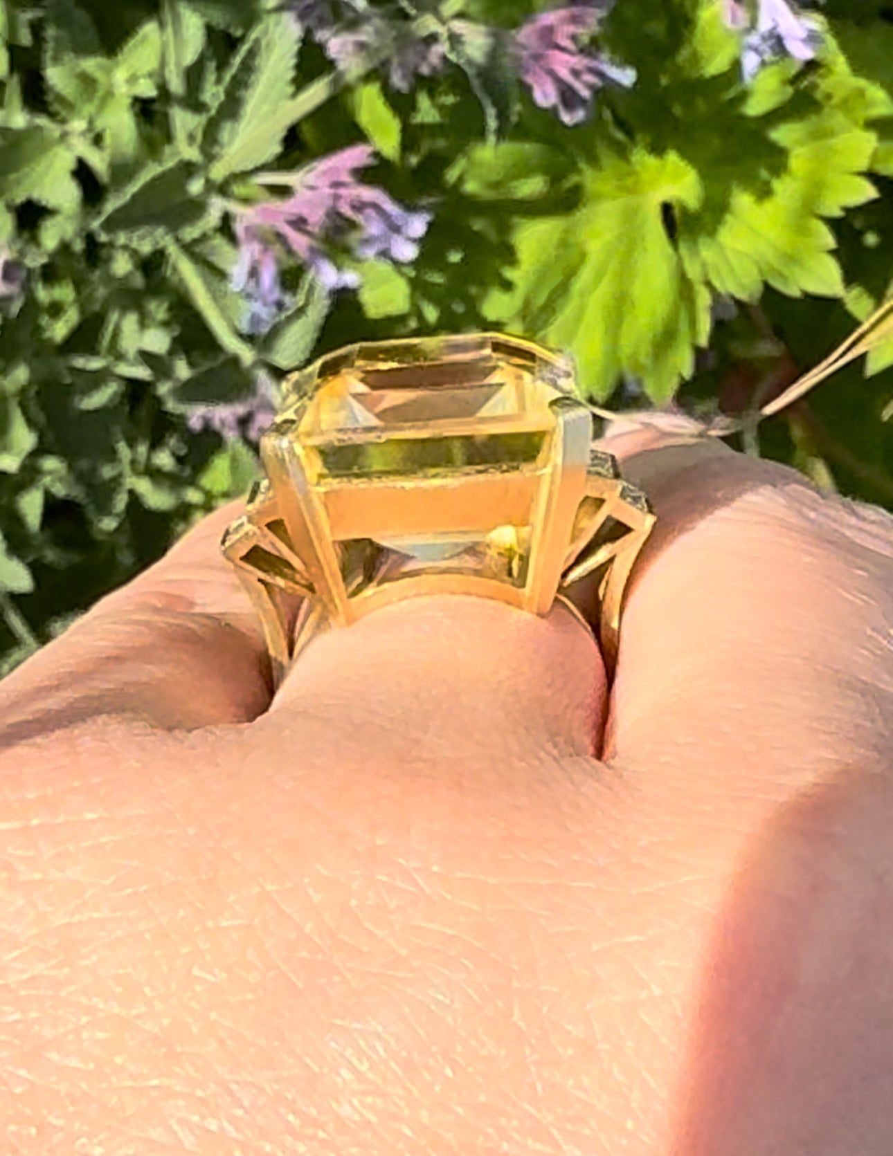 18ct Gold Citrine and Diamond Cocktail Ring